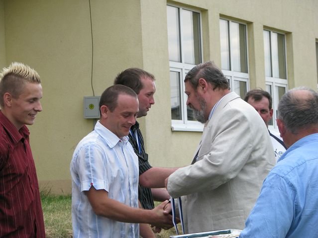 img_1560.jpg